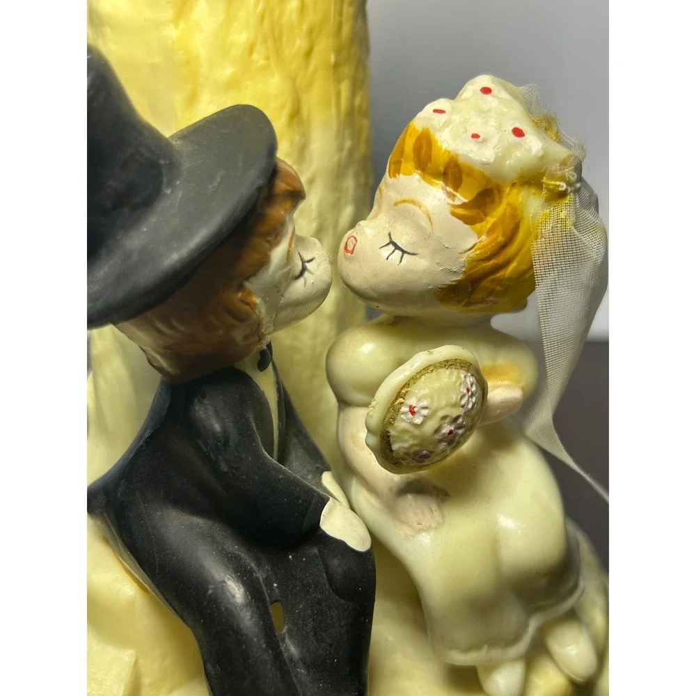 Wilton vintage cake